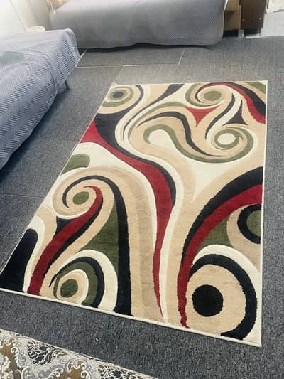 Rug show piece