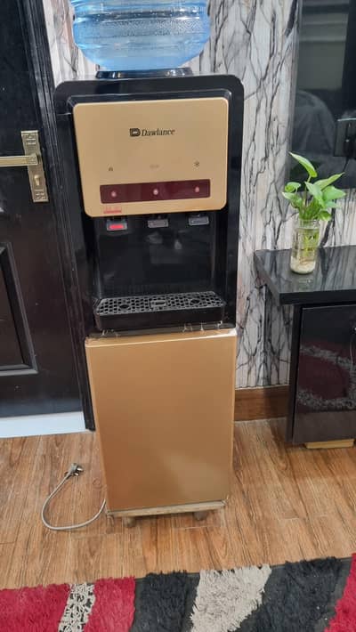 Dawlance Water Dispenser – Hot & Cold | Excellent Condition