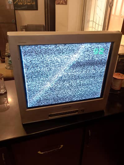 3 used tv ,LCD and led for sale