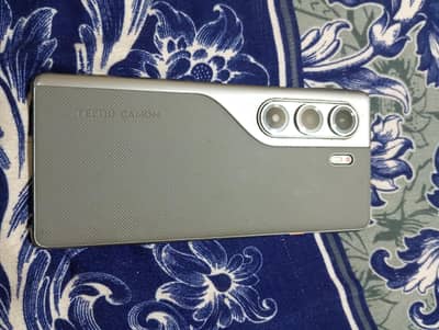 Tecno Camon 40 Pro 8/256