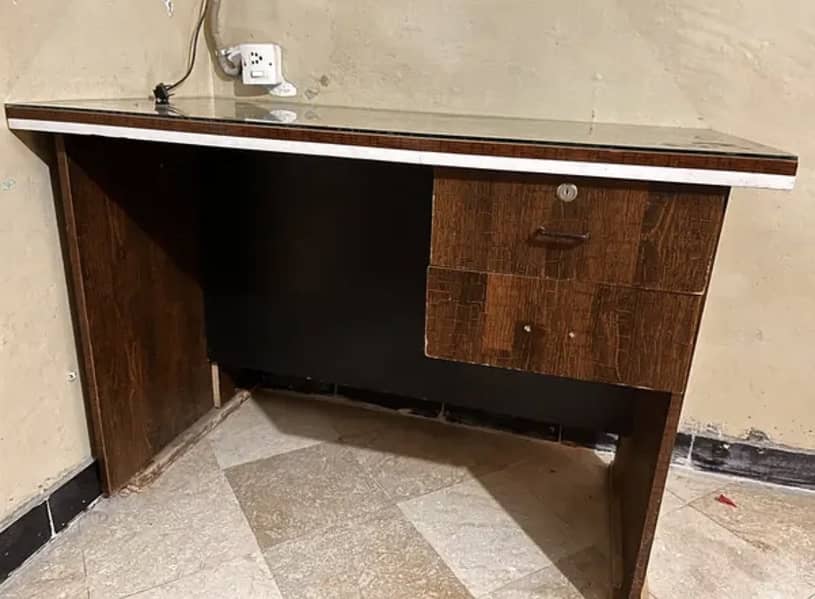 Computer table/ office table 2