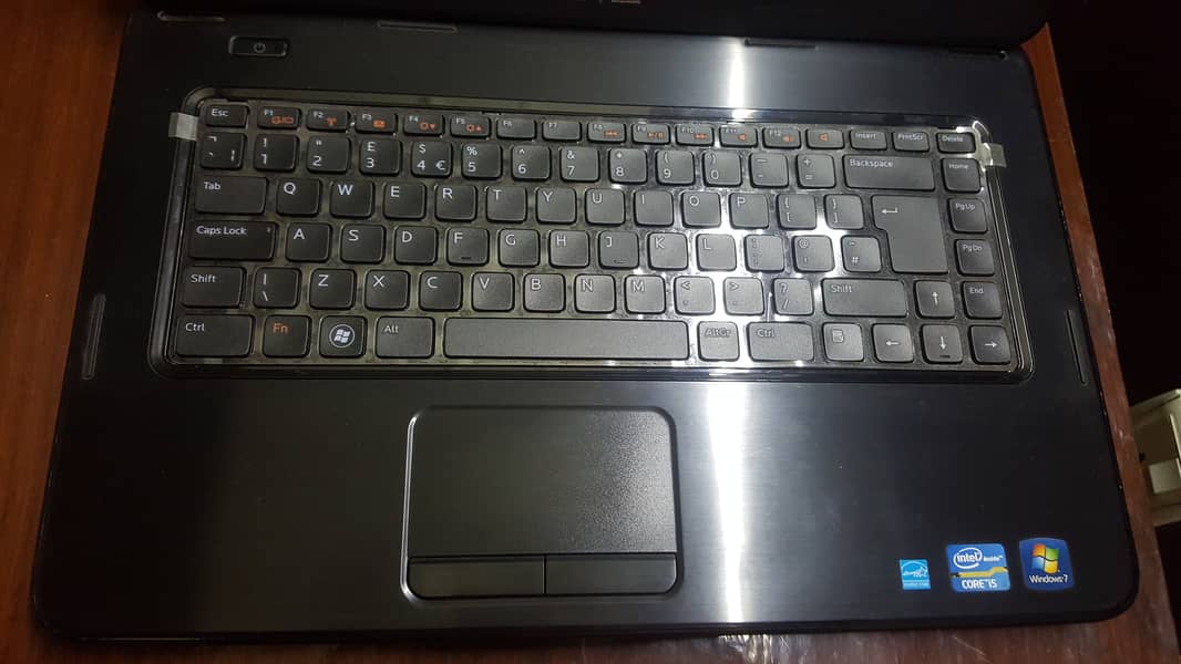 Dell N5050 1