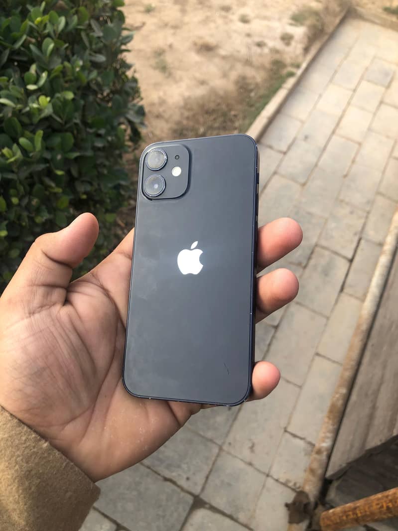 Iphone 12 Mini 0