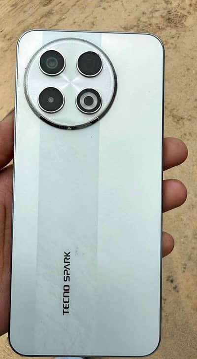 Tecno spark 30 pro lush condition