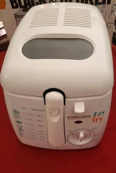 Urjent sale fryer 2.5 litre condition new