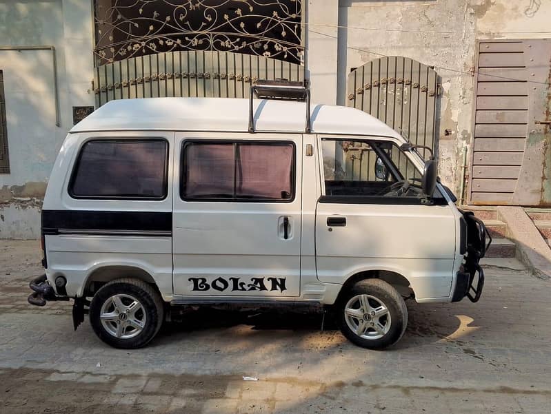 Suzuki bolan 11