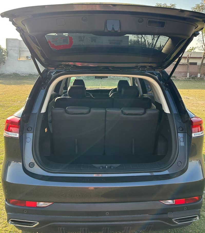 فرسٹ مالک 7 سیٹر 0