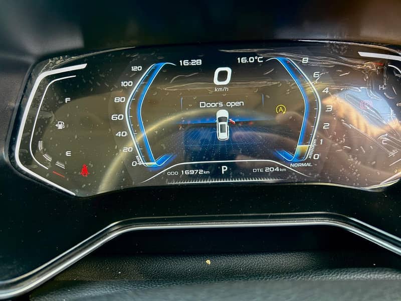 فرسٹ مالک 7 سیٹر 8