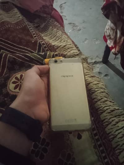 Oppo f1s 4/64 urgent sale