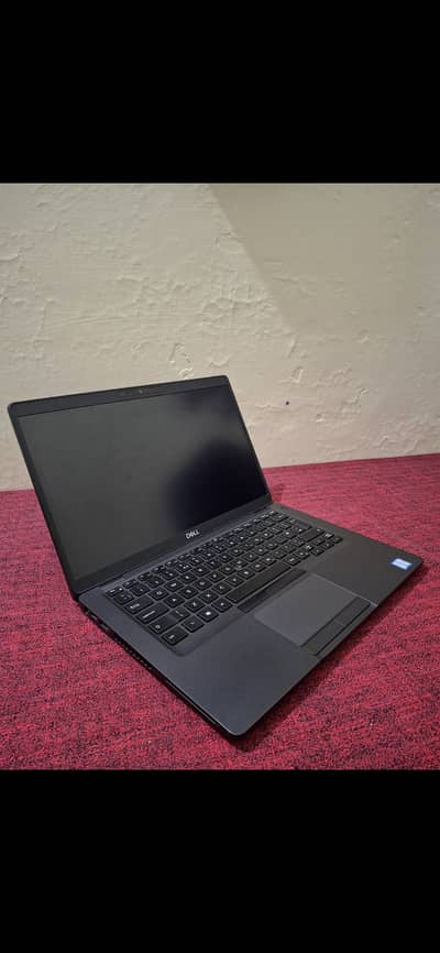 Laptop DELL Core i5 8th Gen