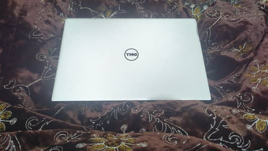 Dell XPS 13 9360 i7 7th Gen