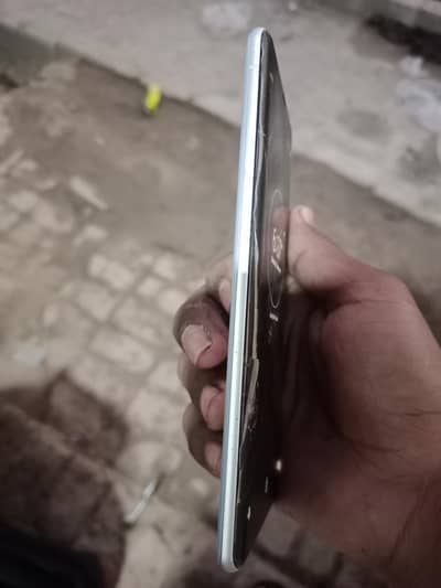 4 gb ram 64gb memory