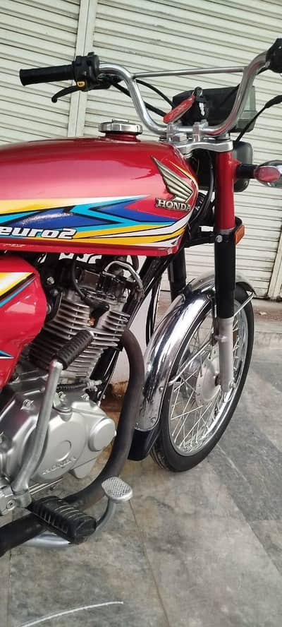 Honda CG 125 model 2019  for urgent sale 03,,29,,33,,55,,322
