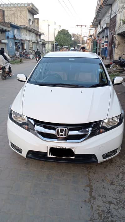 Honda city aspire 1.5 auto totall geniune
