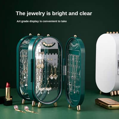 Jewellery Organiser With Lid Transparent  Ear Rings And Necklace.