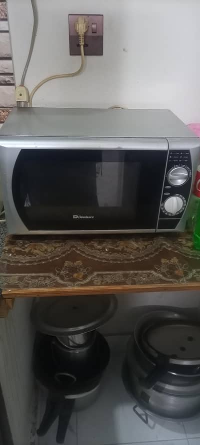 Dawlance microwave