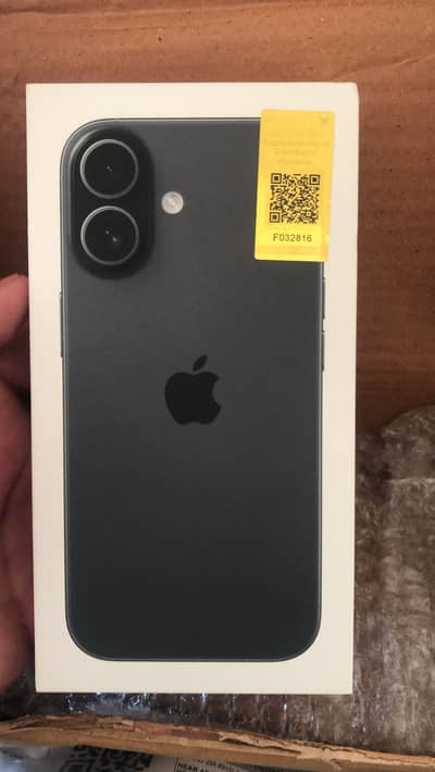 iPhone 17 – 256GB – Black – PTA Approved – Box Packed – Merchantile