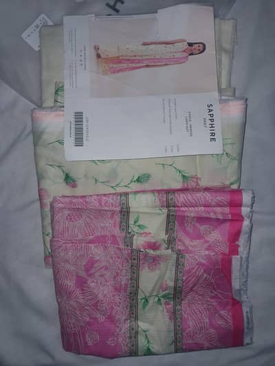 3 pc unstiched  sapphire printed suite