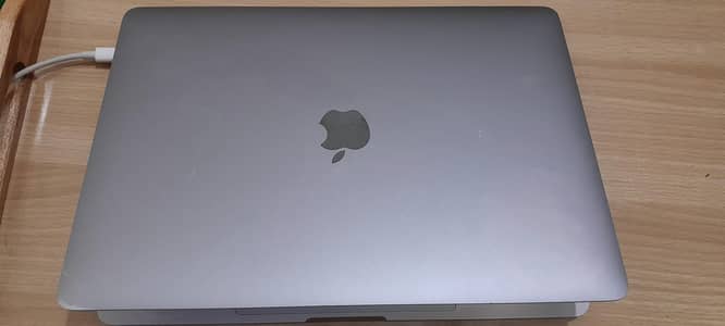 Macbook Pro 2019 16 GB 256 GB