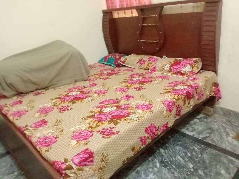 double bed with matrix 1