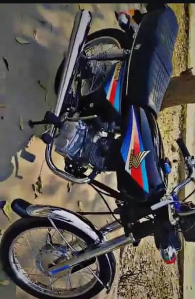 Honda 125 CG 2006 model Lahore number