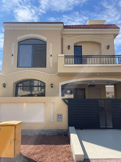 bahria enclave 10marla brand new house available for sale