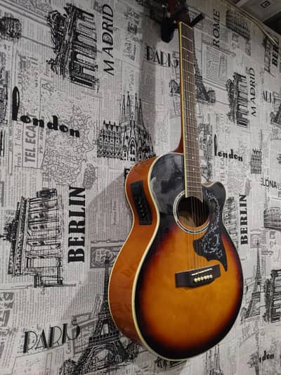 Guitar for urgent sale