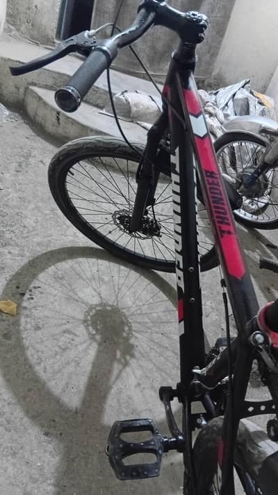 3/7 gears Thunder Mountain Bicycle – Excellent Condition ‍