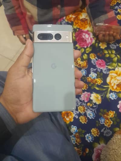 google pixel 7pro 12/256