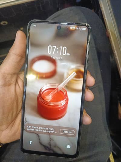 Infinix hot 40 pro  8+8/256