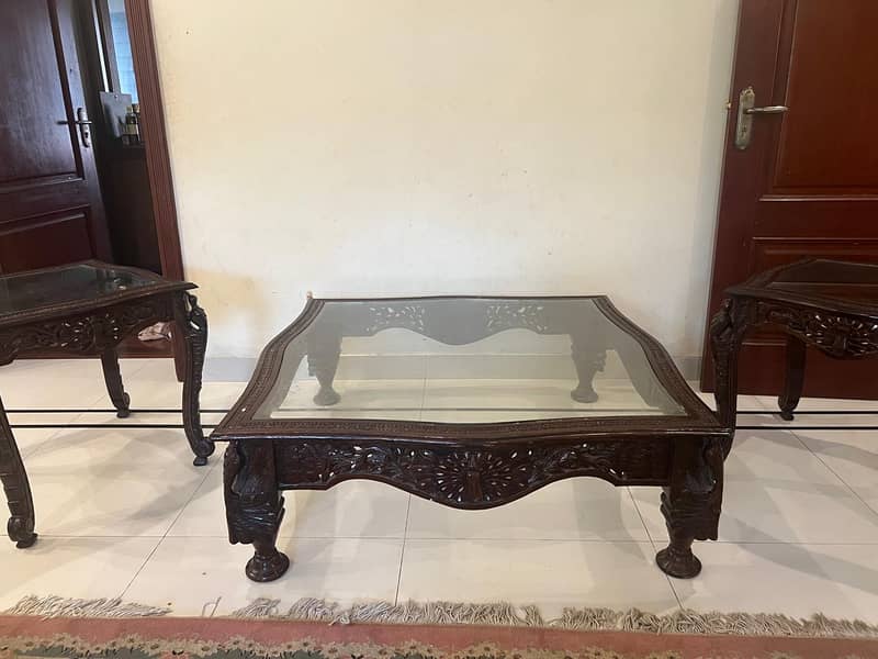 Centre table with 2 side table 8