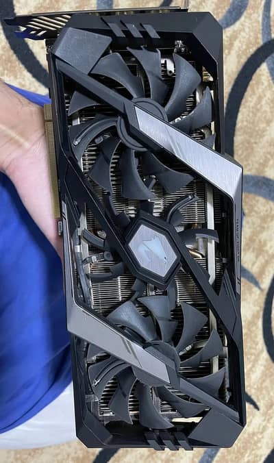 GIGABYTE AROUS EXTREME RTX 2080