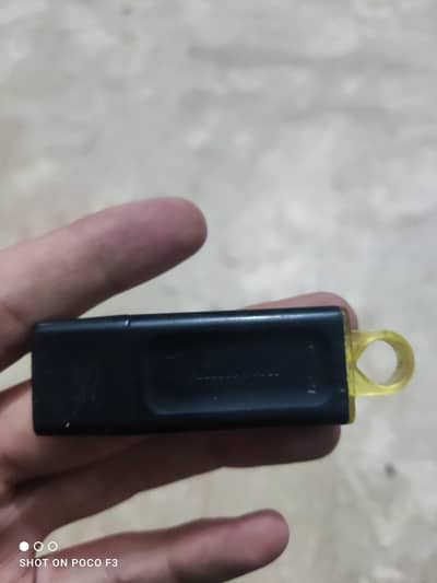 128GB KINGSTON USB