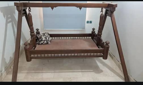 Wood Jhoola (Sheesham Wood)