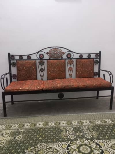 5 seater sofa iron rod