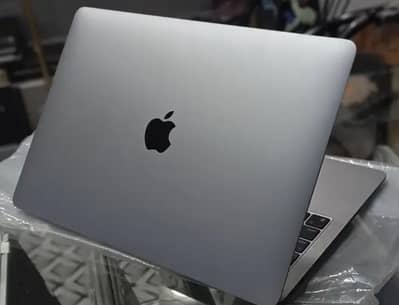 Macbook air dual operating windows and OS