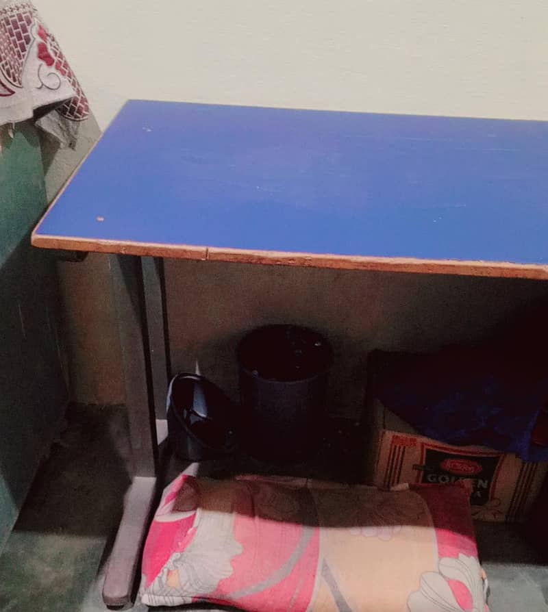 Comfortable Table for Study 1