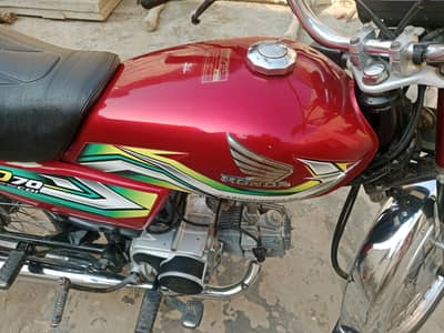 Honda 70 2022 Bata 23 fresh condition