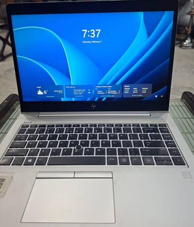 Hp Laptop 8/256