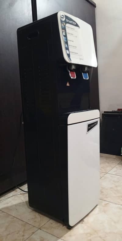 PEL 315 Smart Water Dispenser