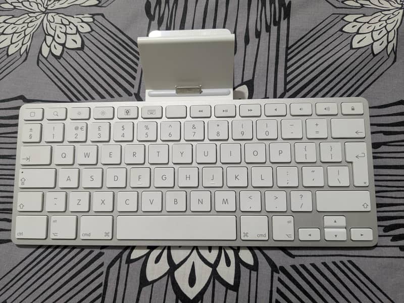 ipad keyboard dock 2