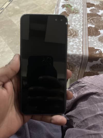 Vivo v19 box and charger