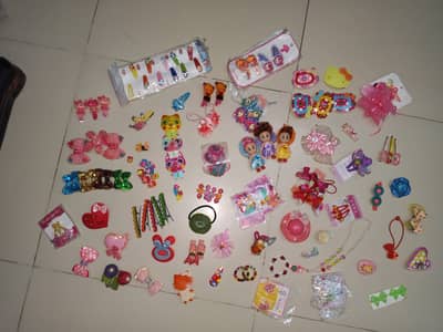 clips, ponys, necklace, baby hands bracelet