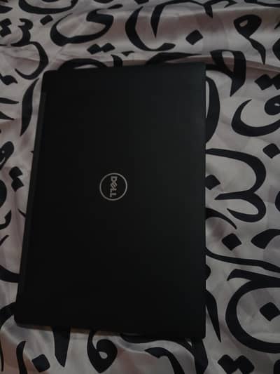 A dell laptop for sell all janieun