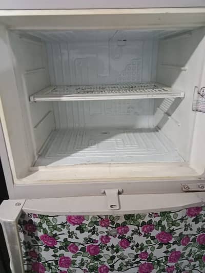 Dawlance refrigerator