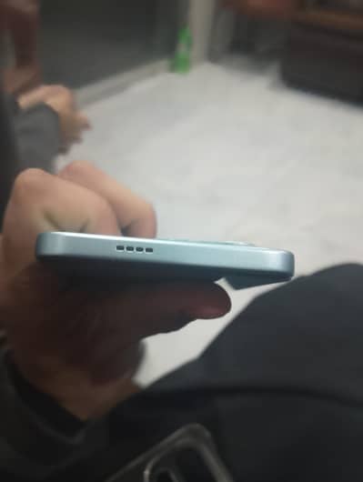 Infinix smart 9 HD android 14 4+4 64