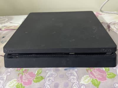 PS4 Slim 500GB Lightly Used (Under 150 Hours) + 4 Original Games