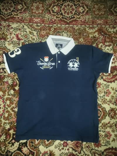 Collar Tshirt good quality