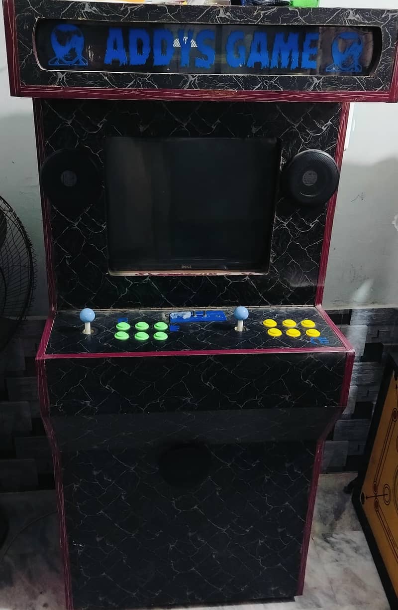 Custom Arcade Machine 4