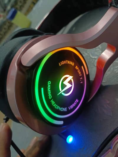Wired gaming Headset with lighting